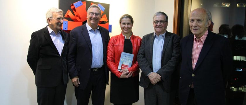 Carlos Enrique Cavelier Realizó El Lanzamiento De Su Libro Coordinando Sueños En Uniandes