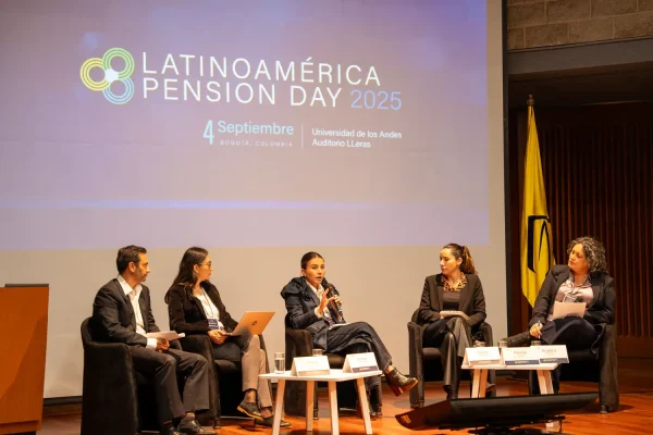 Nuevo rumbo para las pensiones en la región priorizar el ingreso